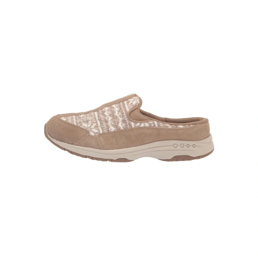 Easy Spirit Women's Traveltime suede Clog NWT size 6 slip on comfort